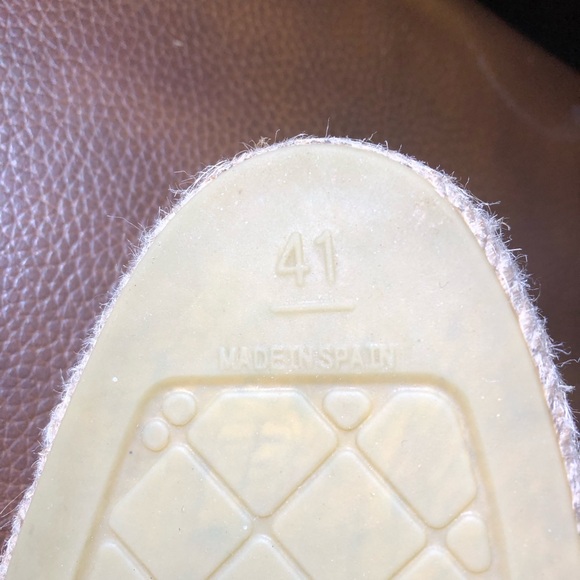 Chanel espadrilles - Picture 3 of 3